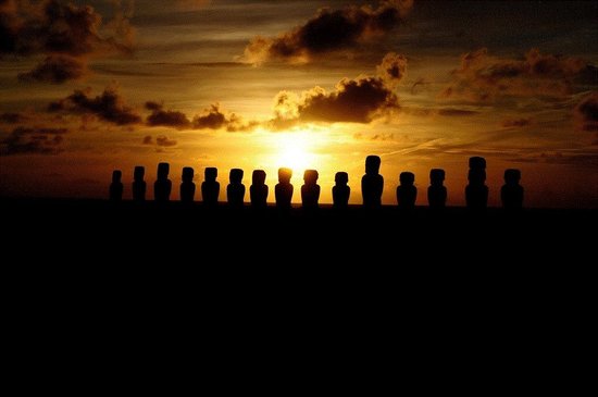 Circuito 10D/ 9N Viaje Místico : San Pedro de Atacama e Isla de Pascua