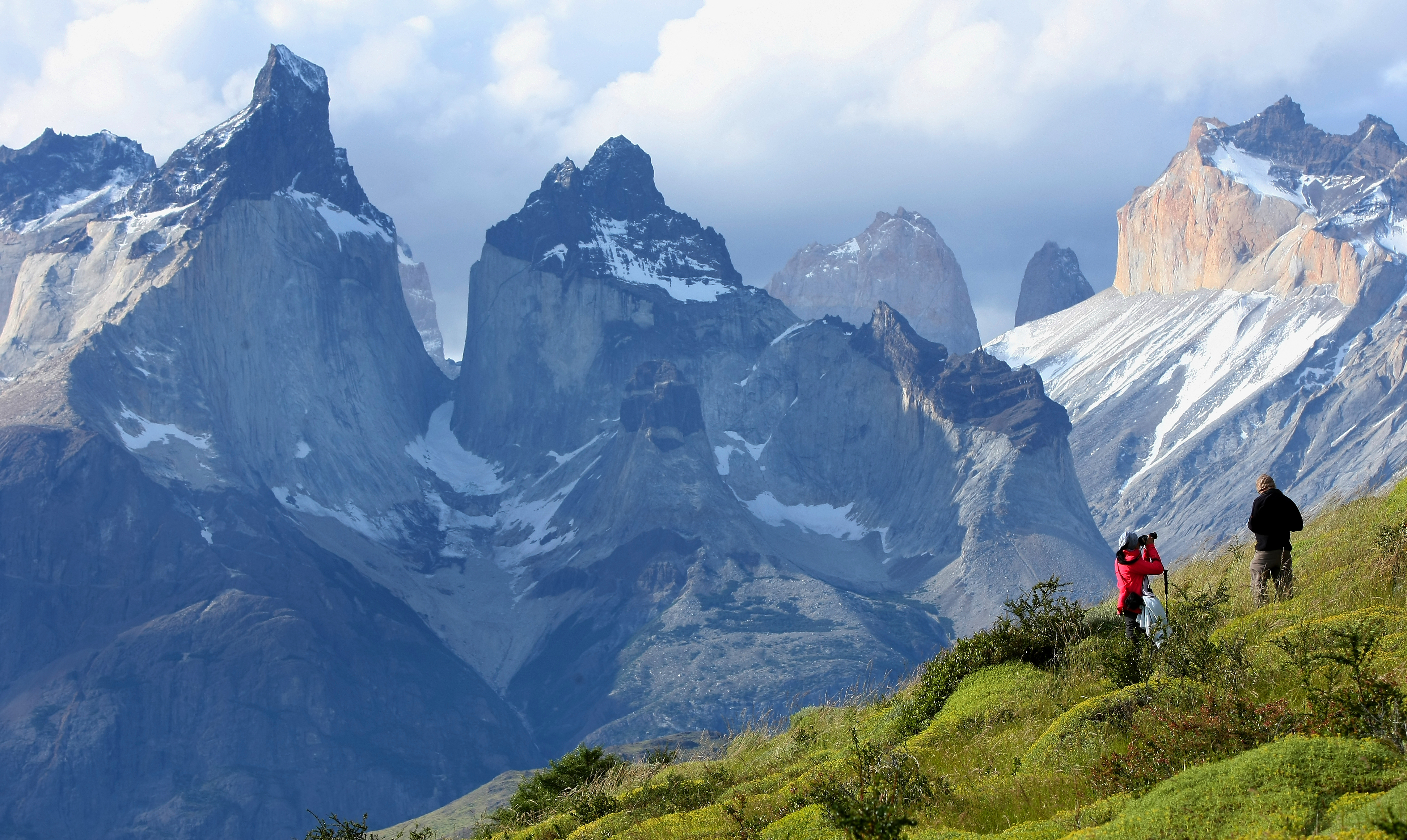 Torres del Paine y San Pedro de Atacama, Un Contraste Único