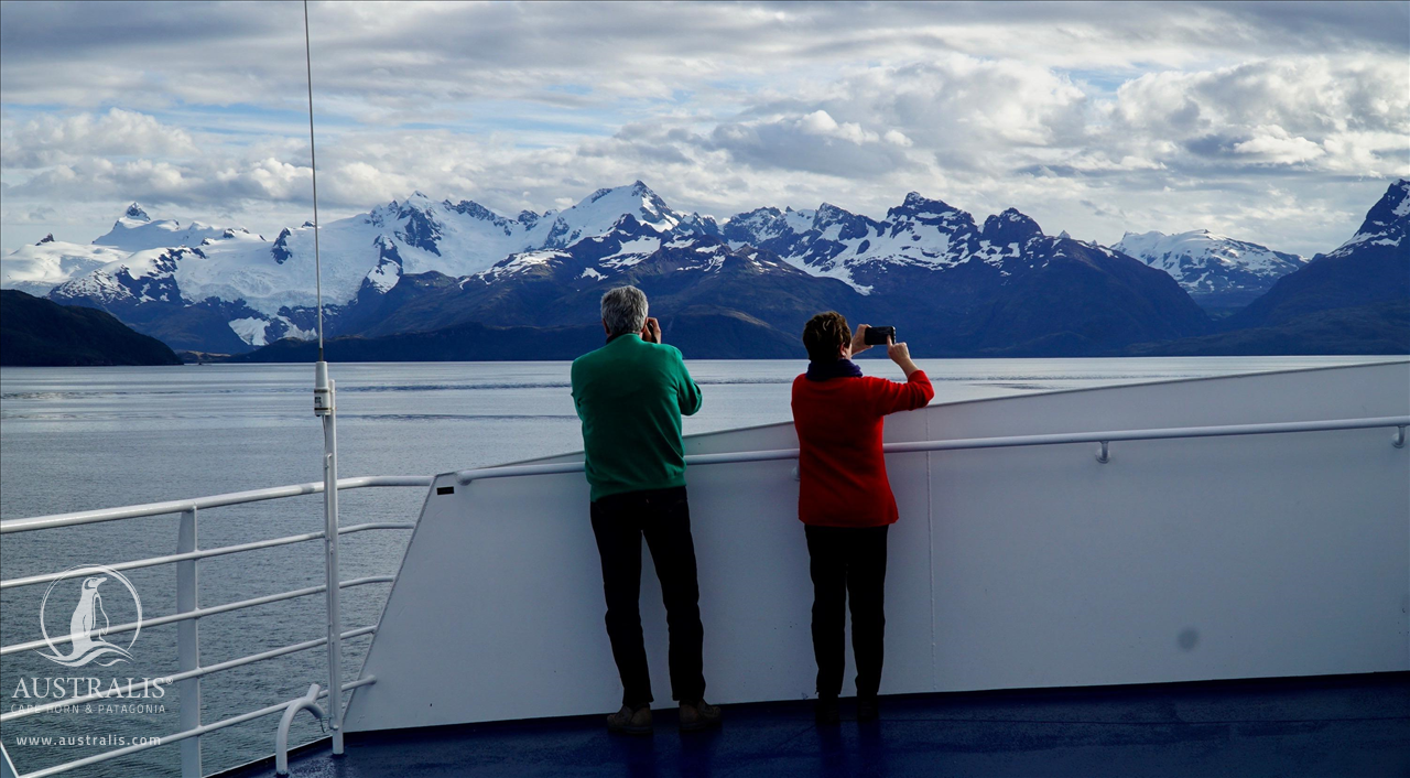Ventus Australis Cruise / Ushuaia - Punta Arenas 