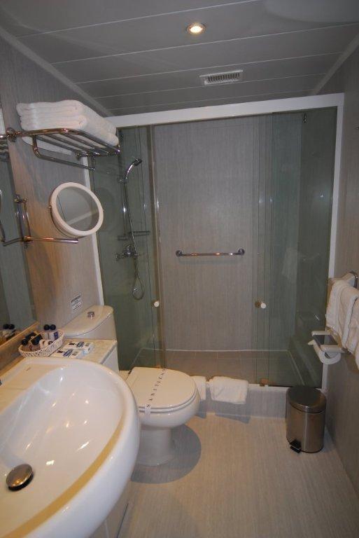 Crucero Ruta Exploradores Kaweskar: Skorpios III