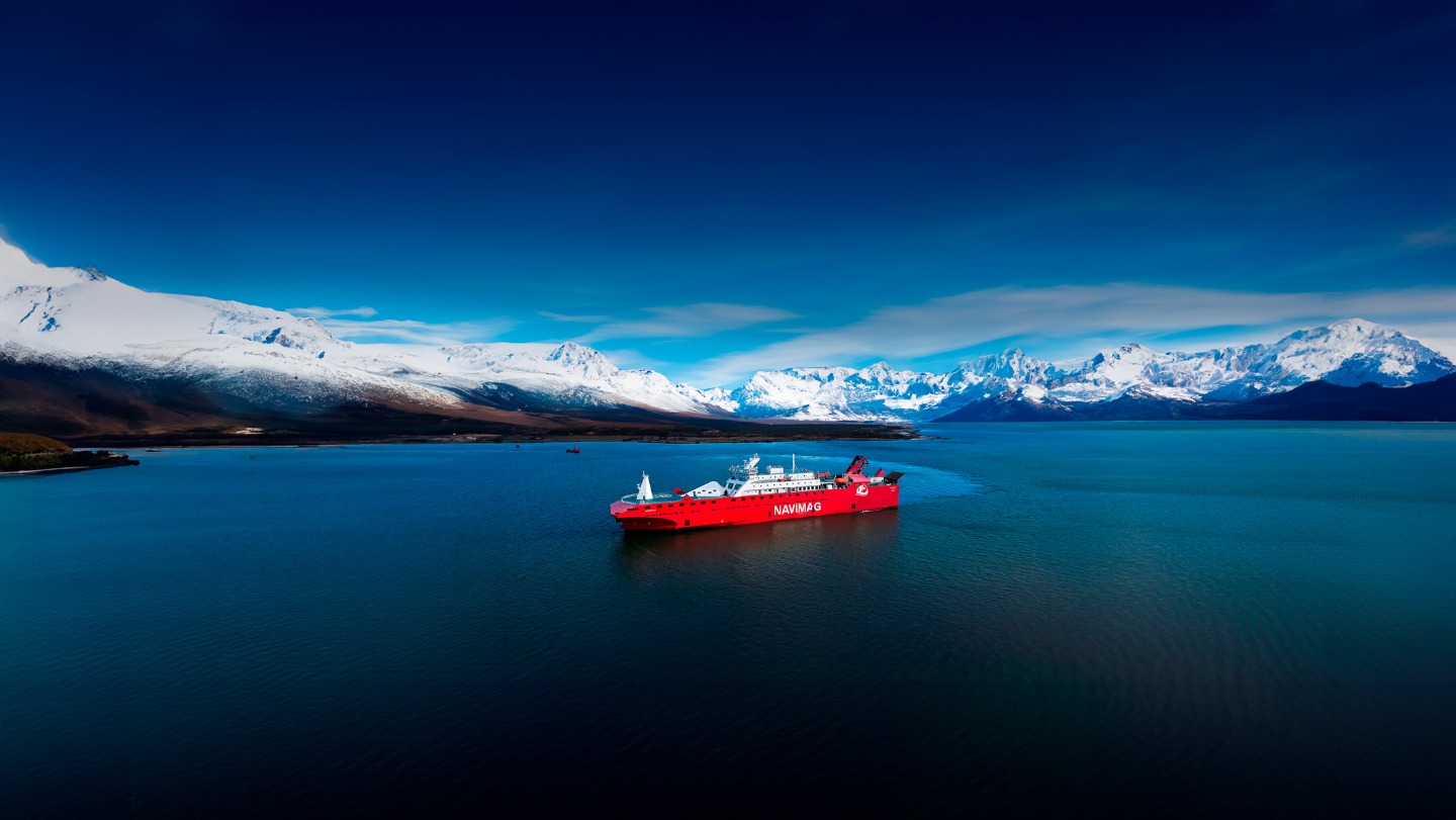 Navimag Puerto Montt - Puerto Natales 4 days / 3 nights
