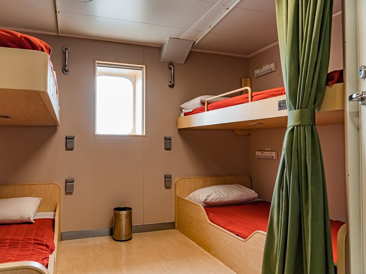 Navimag Puerto Montt - Puerto Natales 4 days / 3 nights