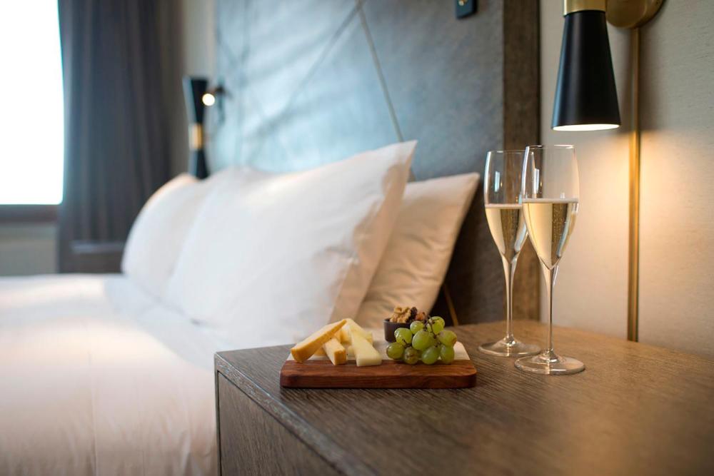 Hotel Cabo de Hornos - image #4