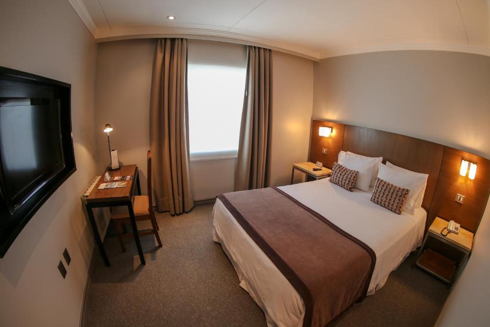 Hotel Martín Gusinde - image #3