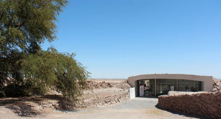 Pintados Geoglyphs and Humberstone - imagen #3