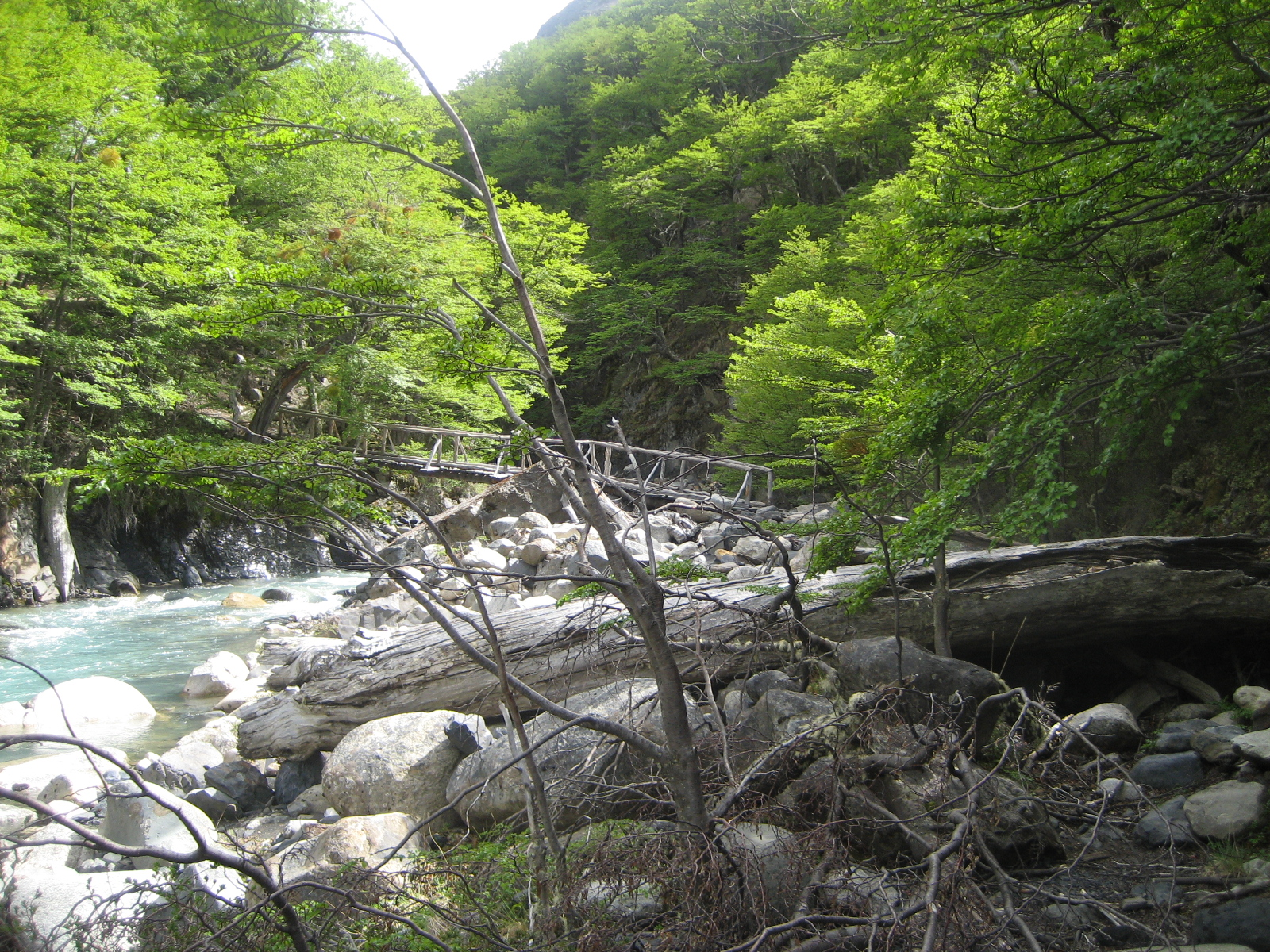 Trekking to Torres del Paine Base - imagen #17