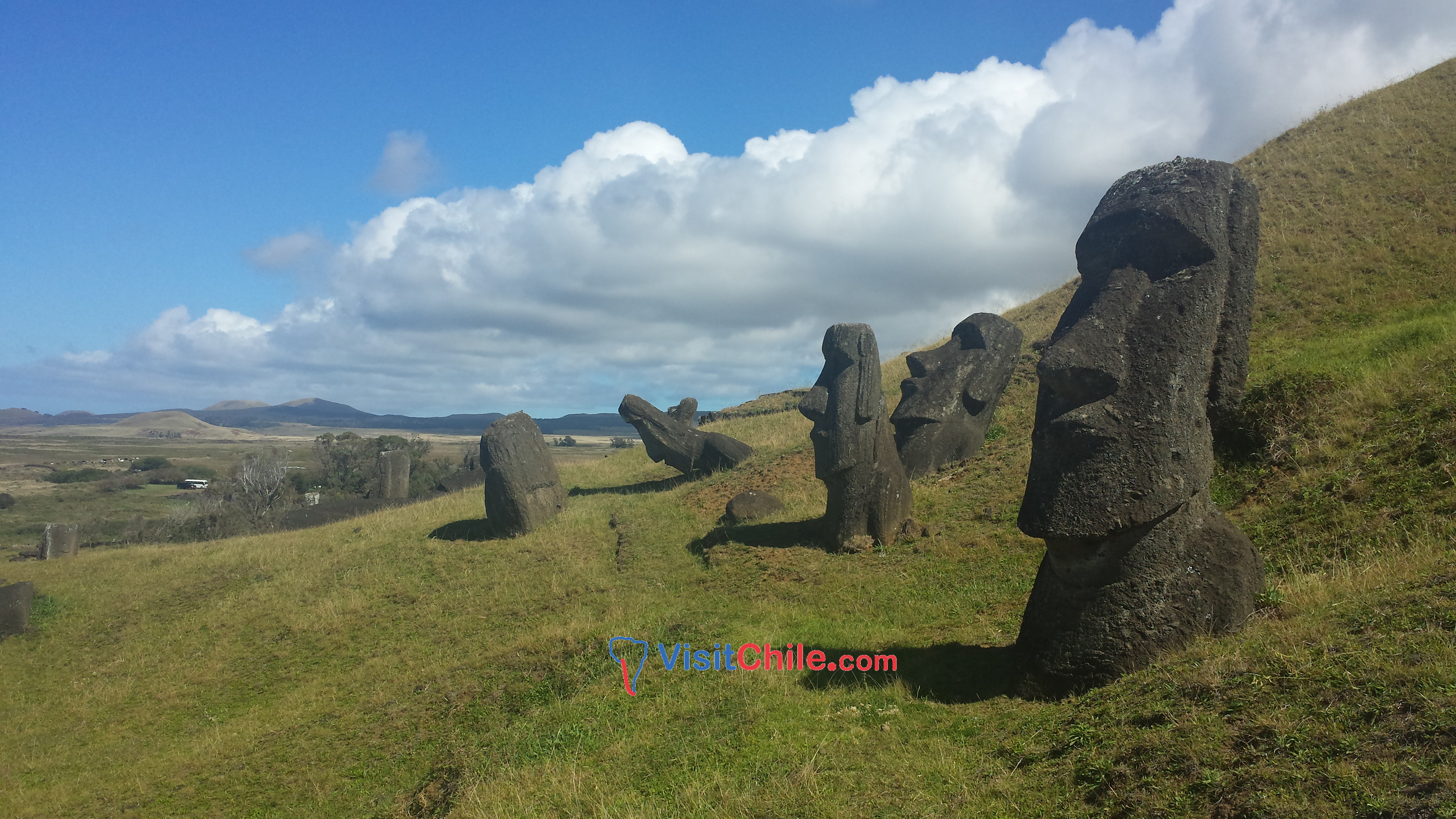 Discover the mystical Easter Island - imagen #5