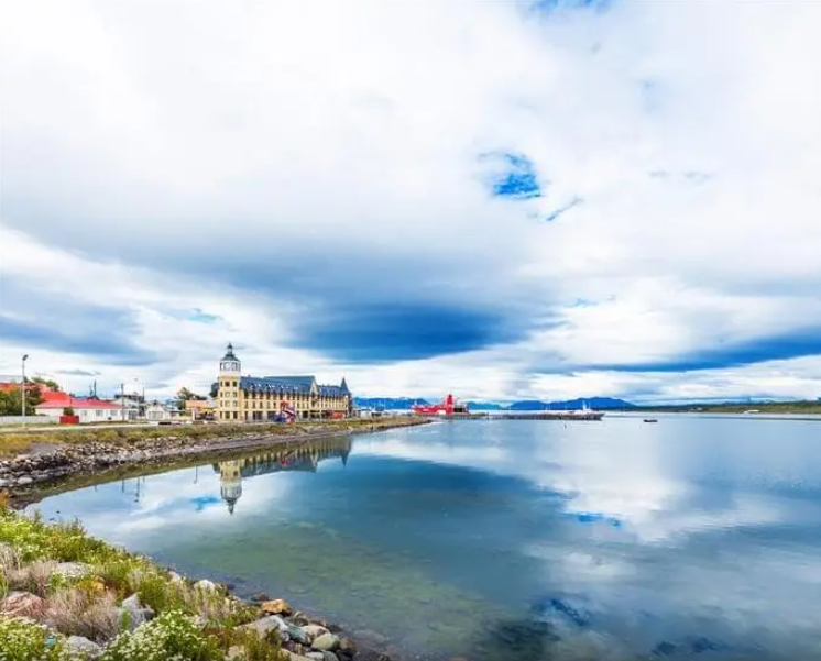 Puerto Natales & Torres del Paine 5 días / 4 noches