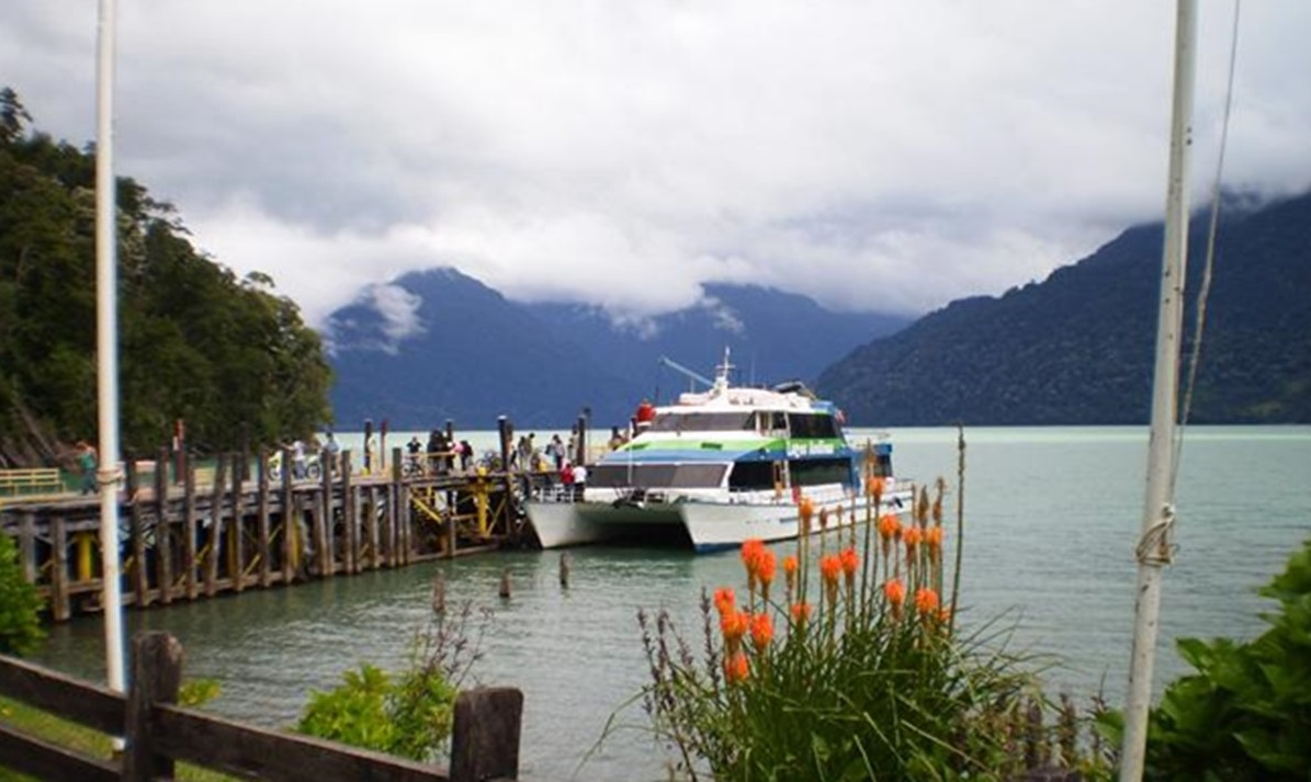 Todos Los Santos Lake & Peulla Tour - imagen #5